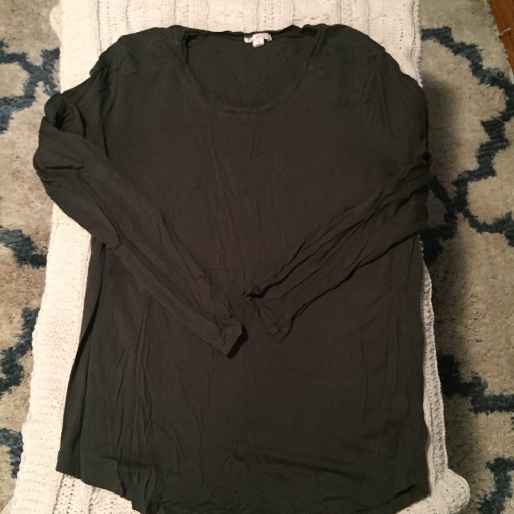 Gap dark green long sleeved top. Never worn. SZ Md